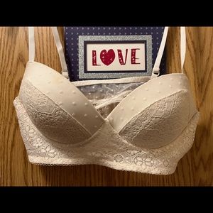 Victoria’s Secret Large Cream colored bra